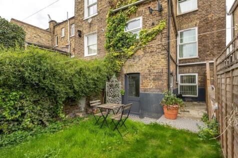 Lansdowne Drive, E8