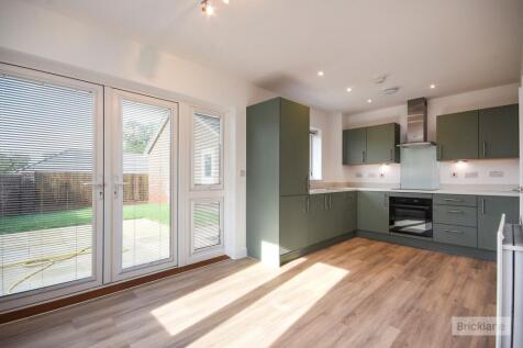 Moors Field Drive, Little Dunmow, CM6 photo 4