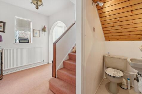 Downstairs Cloakroom