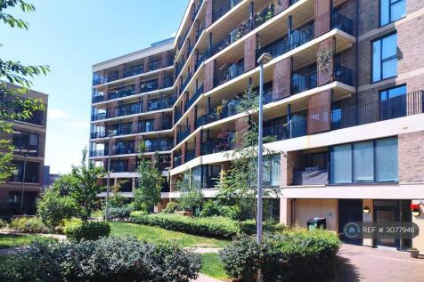 Modern, Spacious Apartment, With Private Balcony 