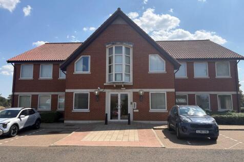Exterior 1.jpg