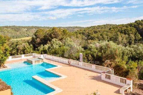 Apartment in Son Bou