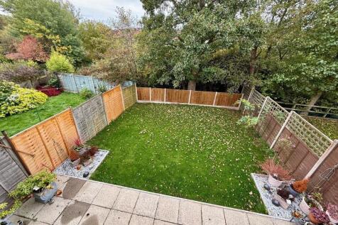 SWR20 Overgarden.jpg