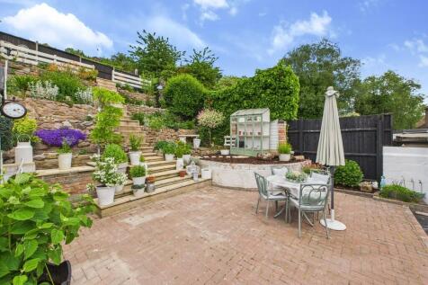 CAM04578G0-PR0013...