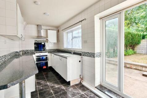Mayfield Road, Dudley photo 5