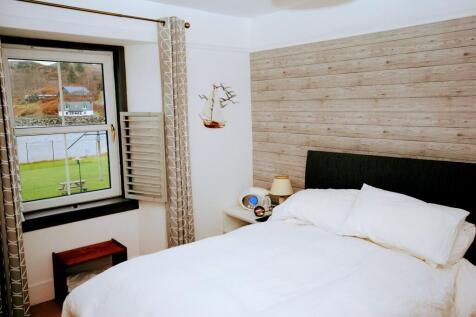 Master Bedroom with En-suite