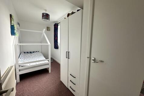 Flat 1 Bed 2