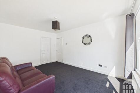 Henley Road, Potters Green, Coventry, CV2 photo 4