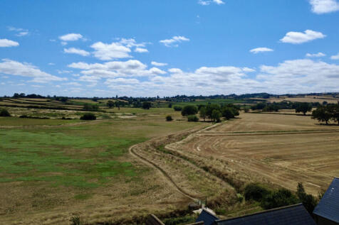 dji_fly_20260727_142002_682_1785158519839_photo_op