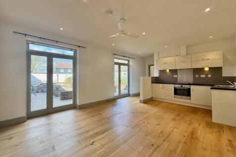 Sitting Room Kitchen
