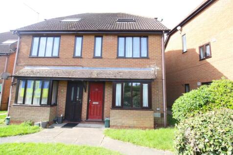 20 Berganot Gardens new front.JPG