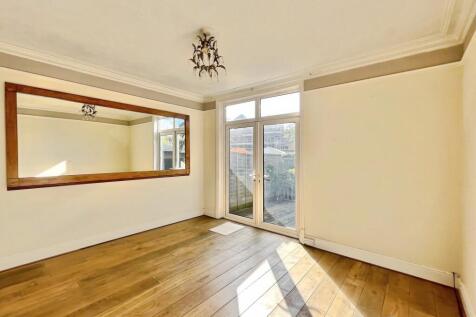 Nelson Road, Bury St Edmunds, IP33 photo 4