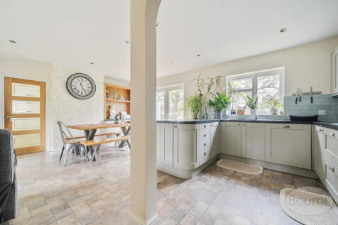 3eb0a9c5-e4af-4a3...