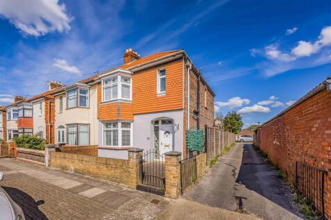 31 Heathcote Road, Portsmouth-Small-PorticoMarketi