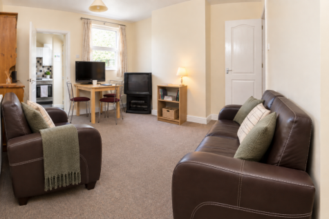 3-bed house on Paget Street, Loughborough, £1,300/mo