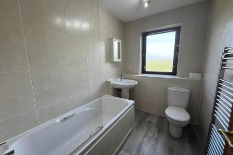 Durward Court, Glasgow photo 5