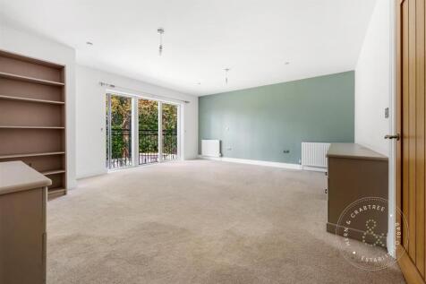 The Paddock (38).jpg