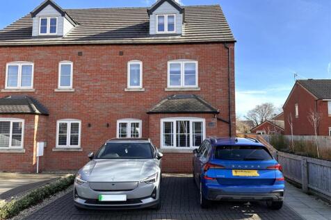 Newark, NG24 - property photo