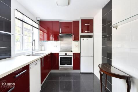 Downs Lodge Court, Church Street, Epsom, Surrey, KT17 photo 4