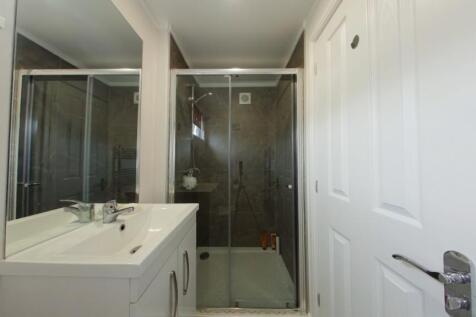 En Suite Shower Room