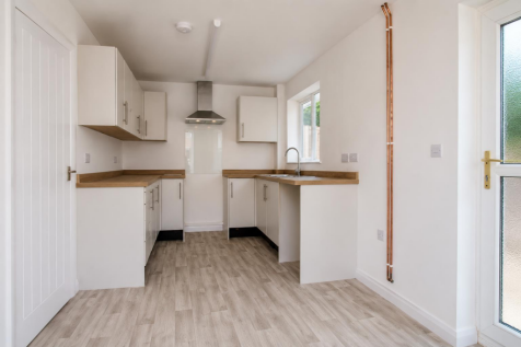 46 Birchwood Kitchen.png