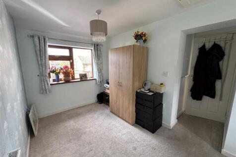 Heddington Way, Leicester photo 4