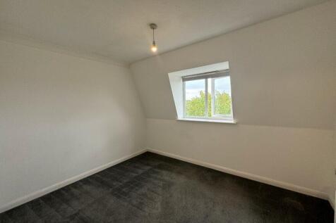 102/104 Crossbrook Street, EN8 8JB photo 5