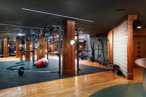 SOHO HOUSE building gym