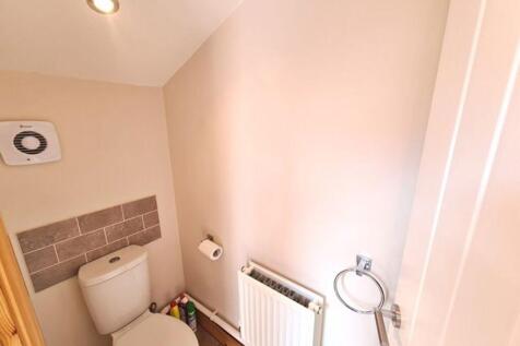 9 Brook Street, Barrow-In-Furness photo 5