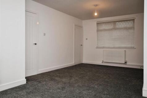 Lounge and Dining Area