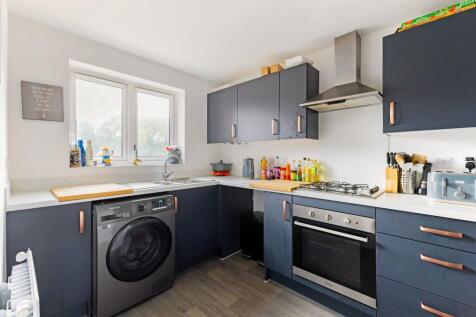 L&amp;G Resale Property - Image 6