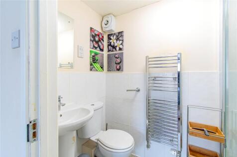 Sutherlands, Newbury, Berkshire, RG14 photo 4