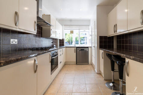 Hampshire Drive, Edgbaston, Birmingham photo 3