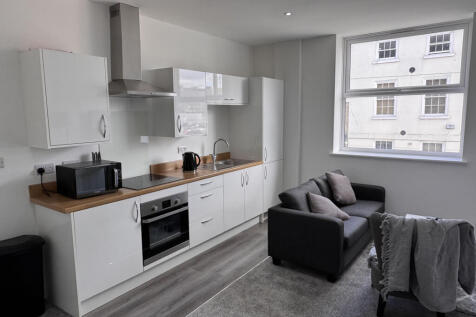 merchangt5857602-04-2026__18-26-56_Lounge_Kitch...