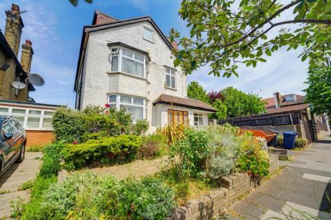 2 Studland Road a.jpg