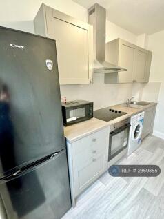 Broad Street, Penryn, TR10 photo 3