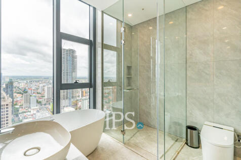 33nd Floor Premium Residence 3 Bedroom Condo For Sale - UC88, BKK1, Phnom Penh