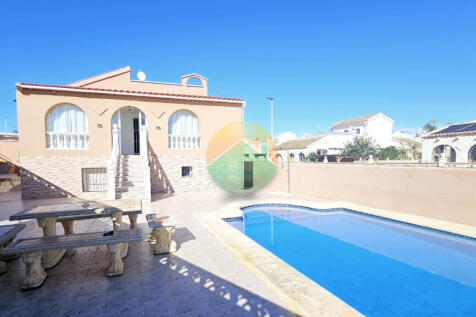 5 Bedroom Detached For Sale-ROC446-1
