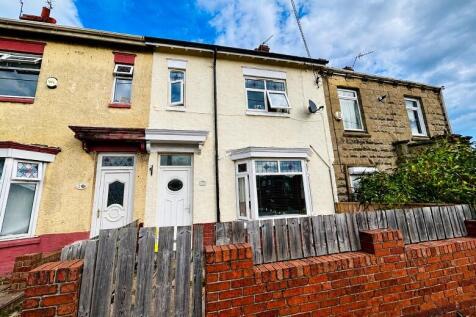 3 bed terraced house for sale