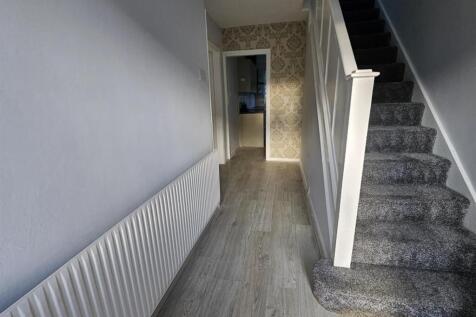 Hallway.jpg