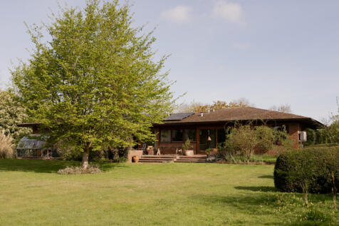 338268 - 37 Bridle Way, Grantchester-1.jpg