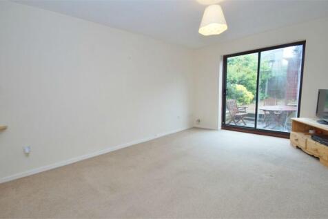 Mellish Road, Rugby photo 2