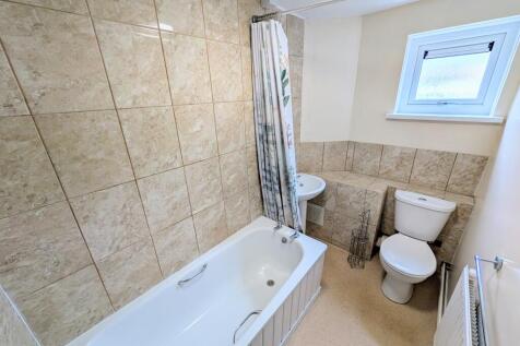 Celyn Court, Pontnewydd, Cwmbran photo 5