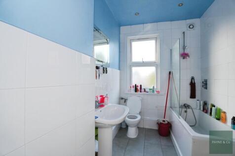 First Floor Bathroom/WC