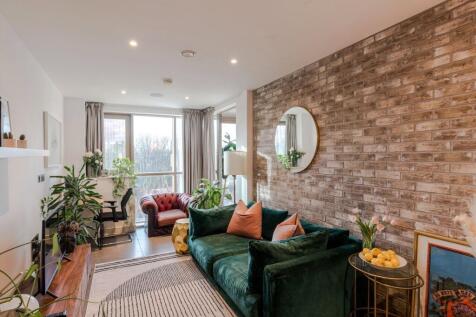 Reception/Kitchen