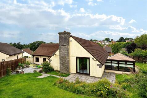 Oaktree Rear 25.jpg