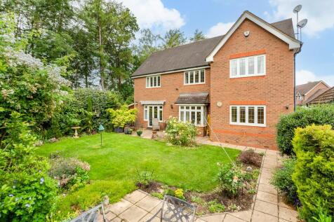 8 Forest Glade, Kettering (45 of 45).jpg