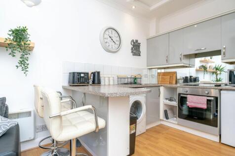 Gilmore Place, Edinburgh, EH3 photo 4