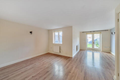 1373091-8-68ff4db...