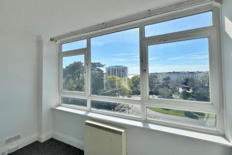 Bournemouth photo 4